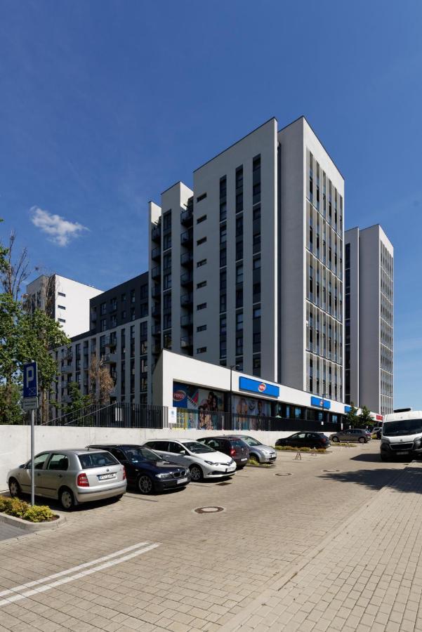 Malta Apartament Parking By Impero Poznań Eksteriør billede